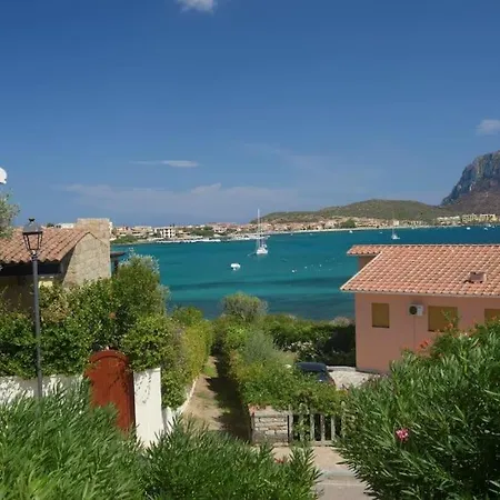 Сasa de vacaciones A 30 Metri Dal Mare Golfo Aranci
